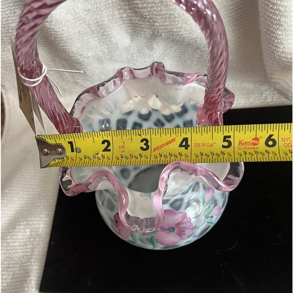 Fenton Art Glass 1995 Lynn Fenton Signature Series Hand Painted Trellis Basket - Picture 10 of 13